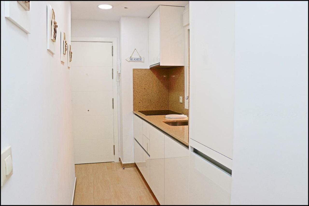 شقة طريفة  في Apartamento Lances, Con Piscina Comunitaria المظهر الخارجي الصورة