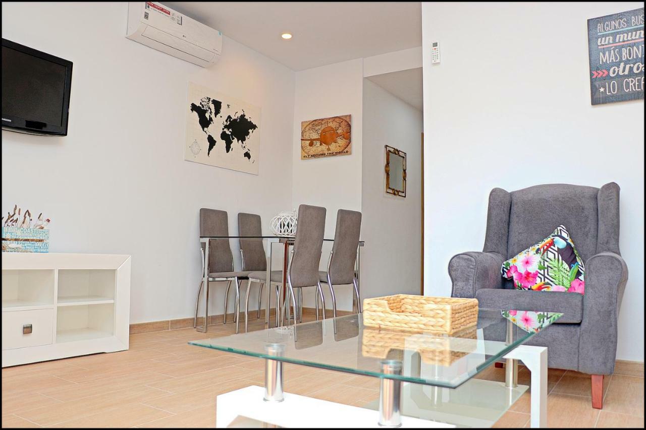 شقة طريفة  في Apartamento Lances, Con Piscina Comunitaria المظهر الخارجي الصورة